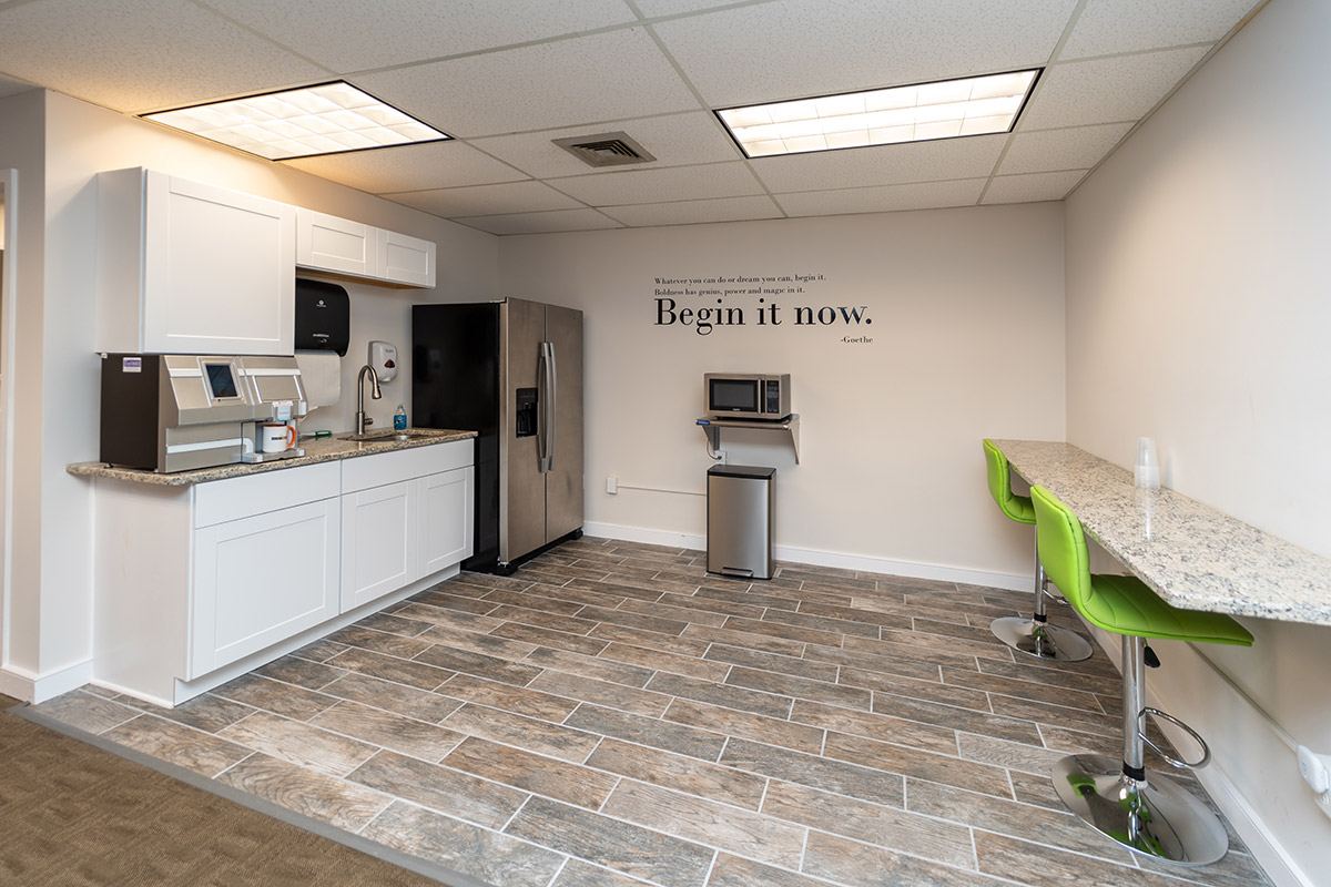 HeadRoom Media, N. Olive Street