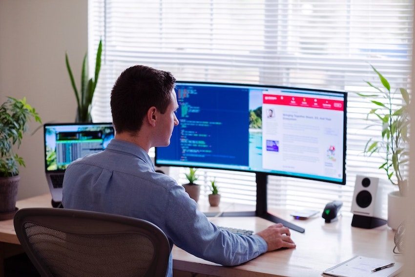 Should your company adopt a hybrid work model?